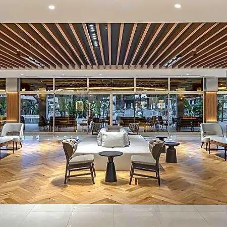 Hotel Berry Blue