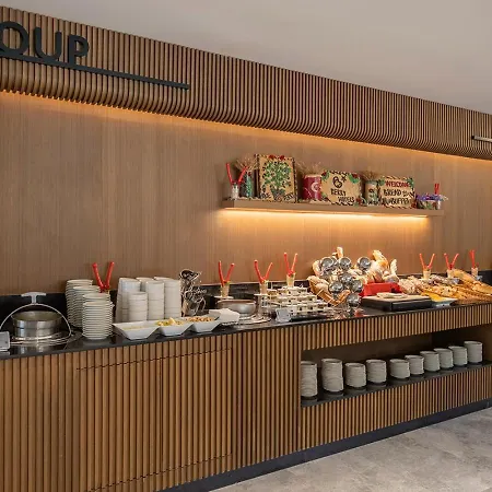 Berry Blue Hotel Side